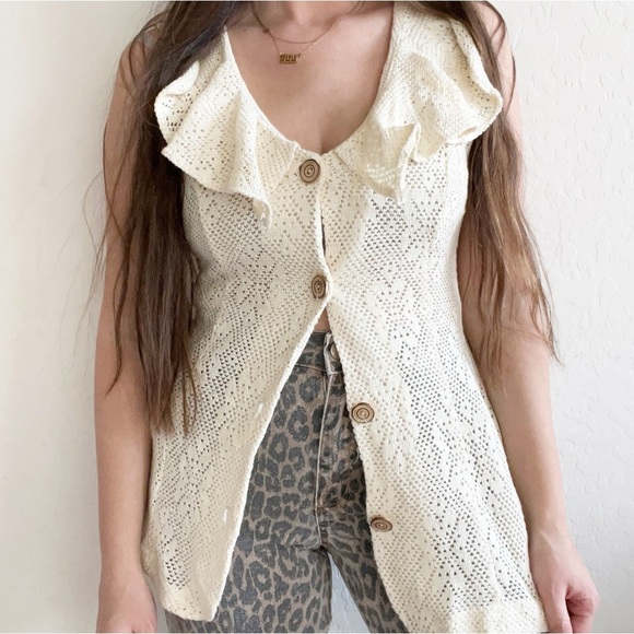 Vintage Cottagecore Lace Sleeveless Button Down - Picture 1 of 8